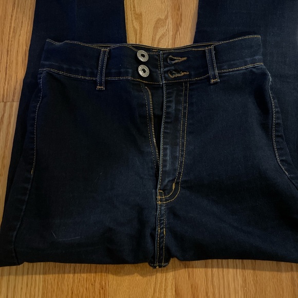 SOLD Dark Wash High Waisted Skinny Jeans - Picture 4 of 4